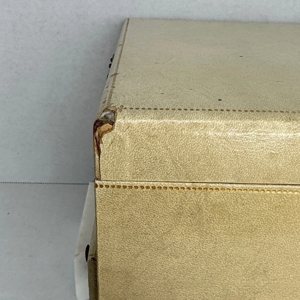 1950s Mele Leatherette Red Lined Jewelry Box With Compartments & Latch (no key)